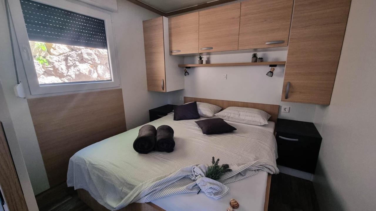 Luxury Mobile Homes Klenovica Exterior photo